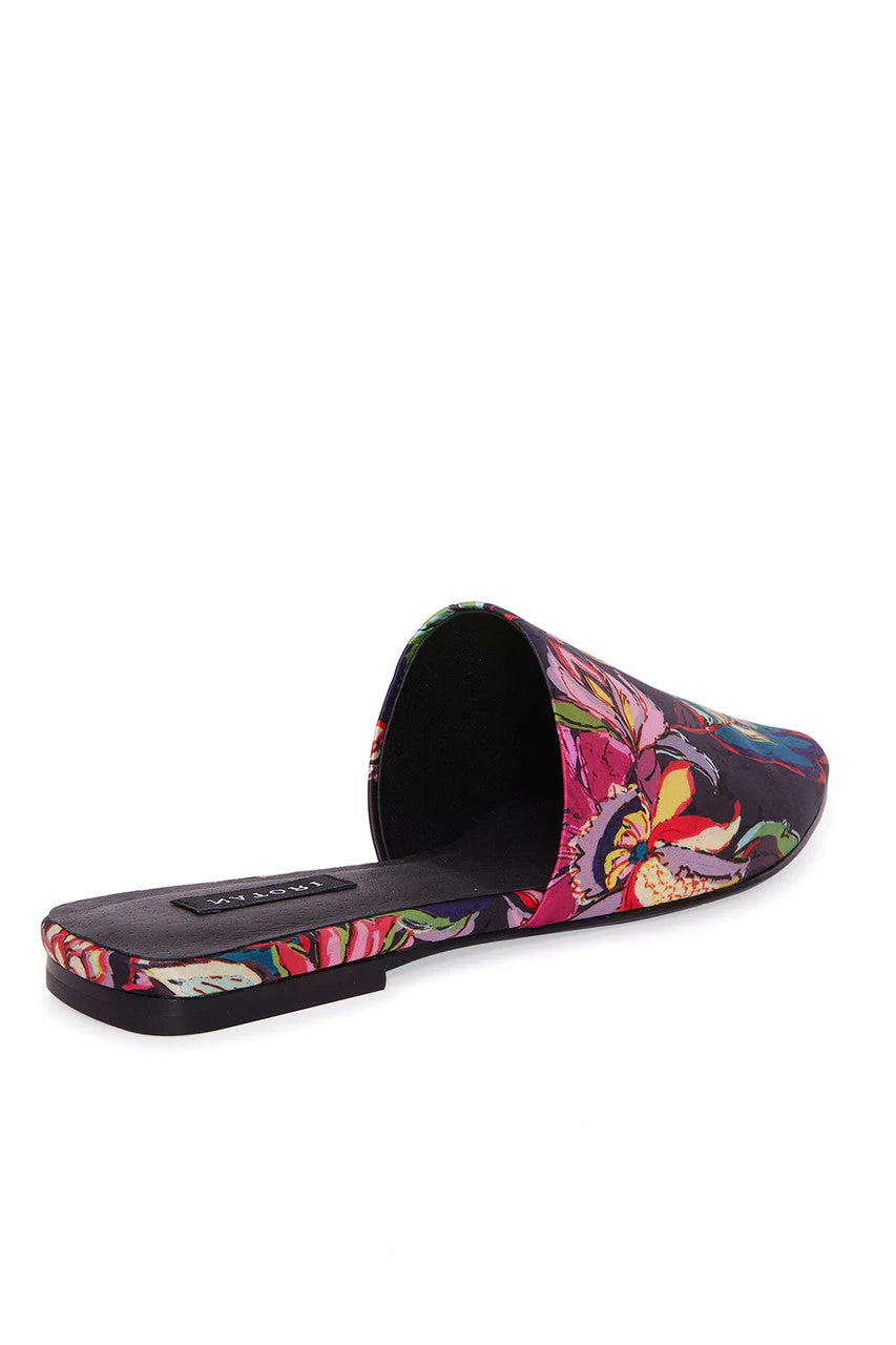 Adore Sayuri Floral Slide - Image 4