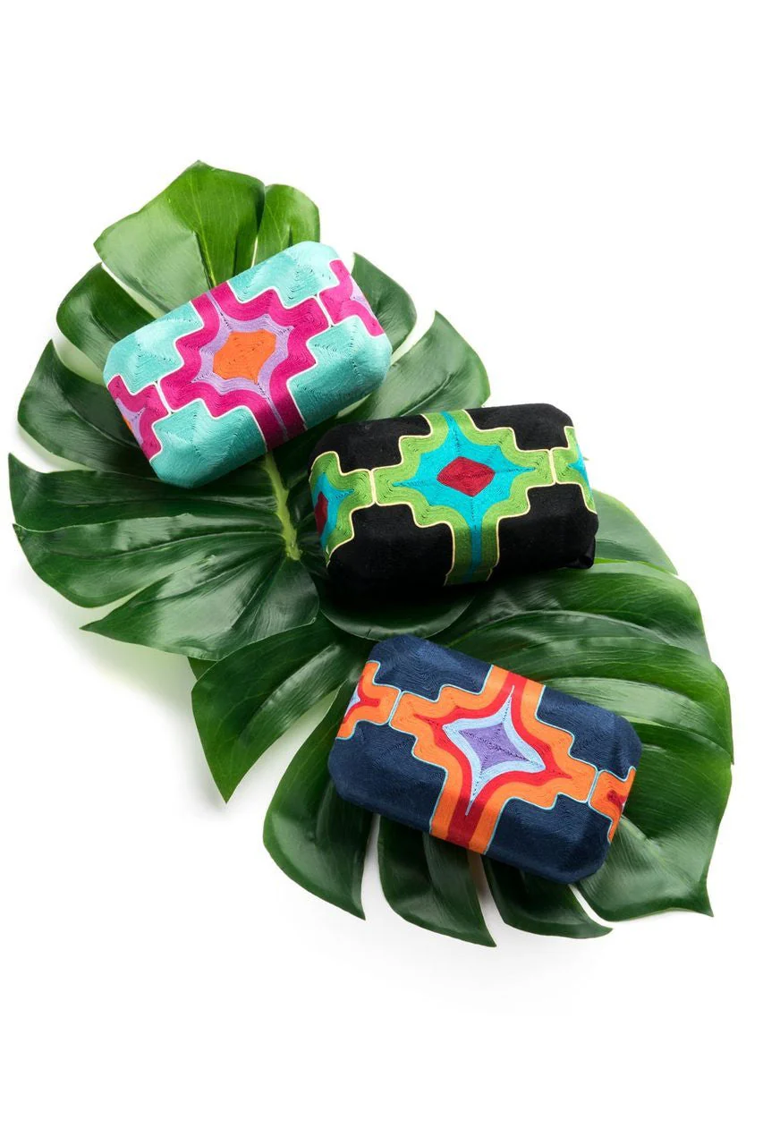 Beatriz Clutch Cayenne - Image 2