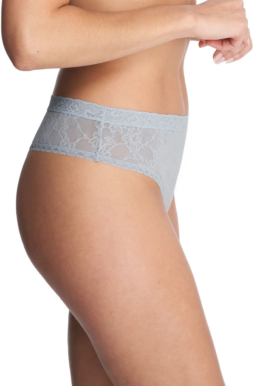 Bliss Allure One-Size Lace Thong - Image 3