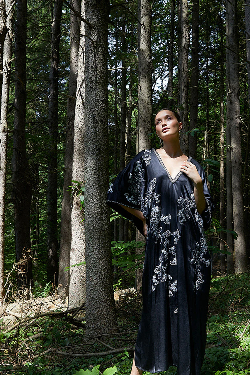 Couture Black Silk Embroidered Caftan - Image 3