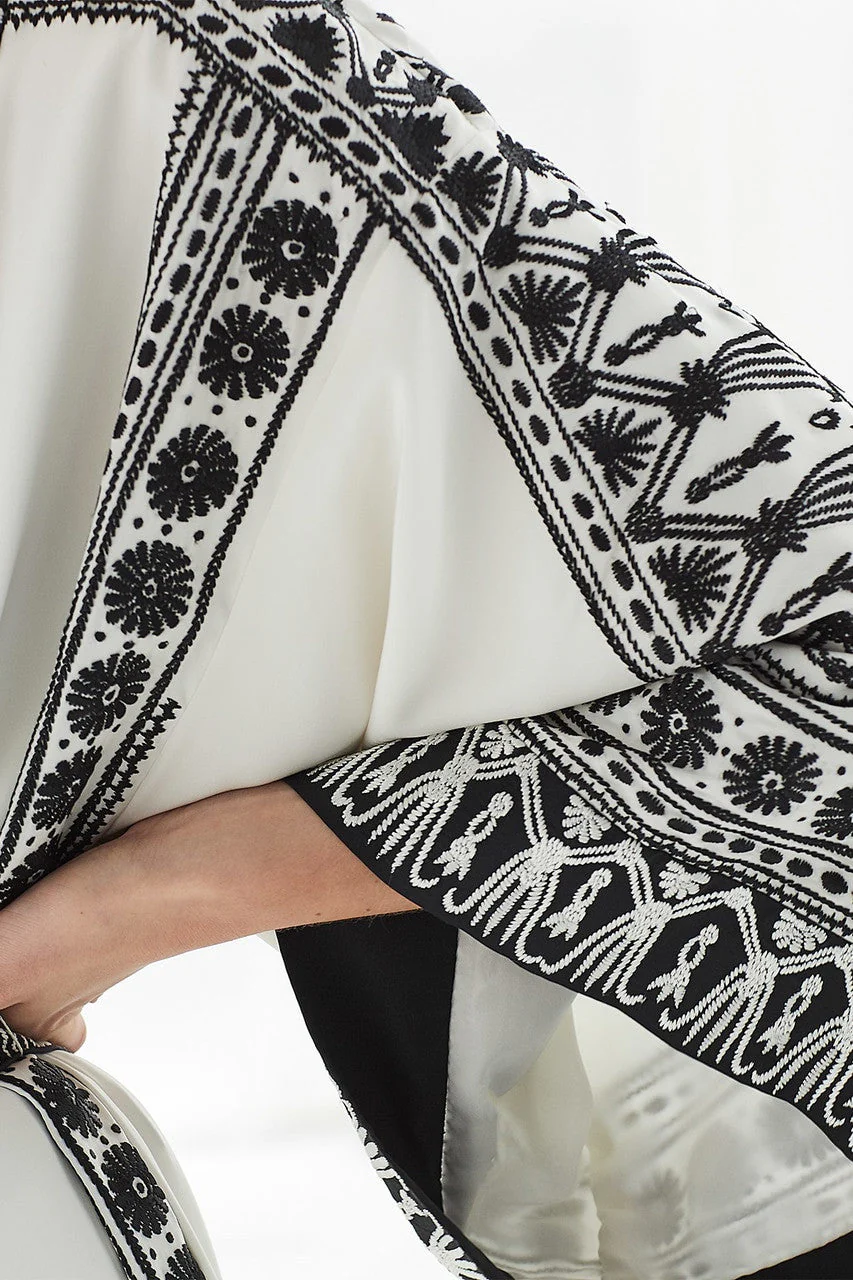 Couture Le Souk Embroidery Robe - Image 7
