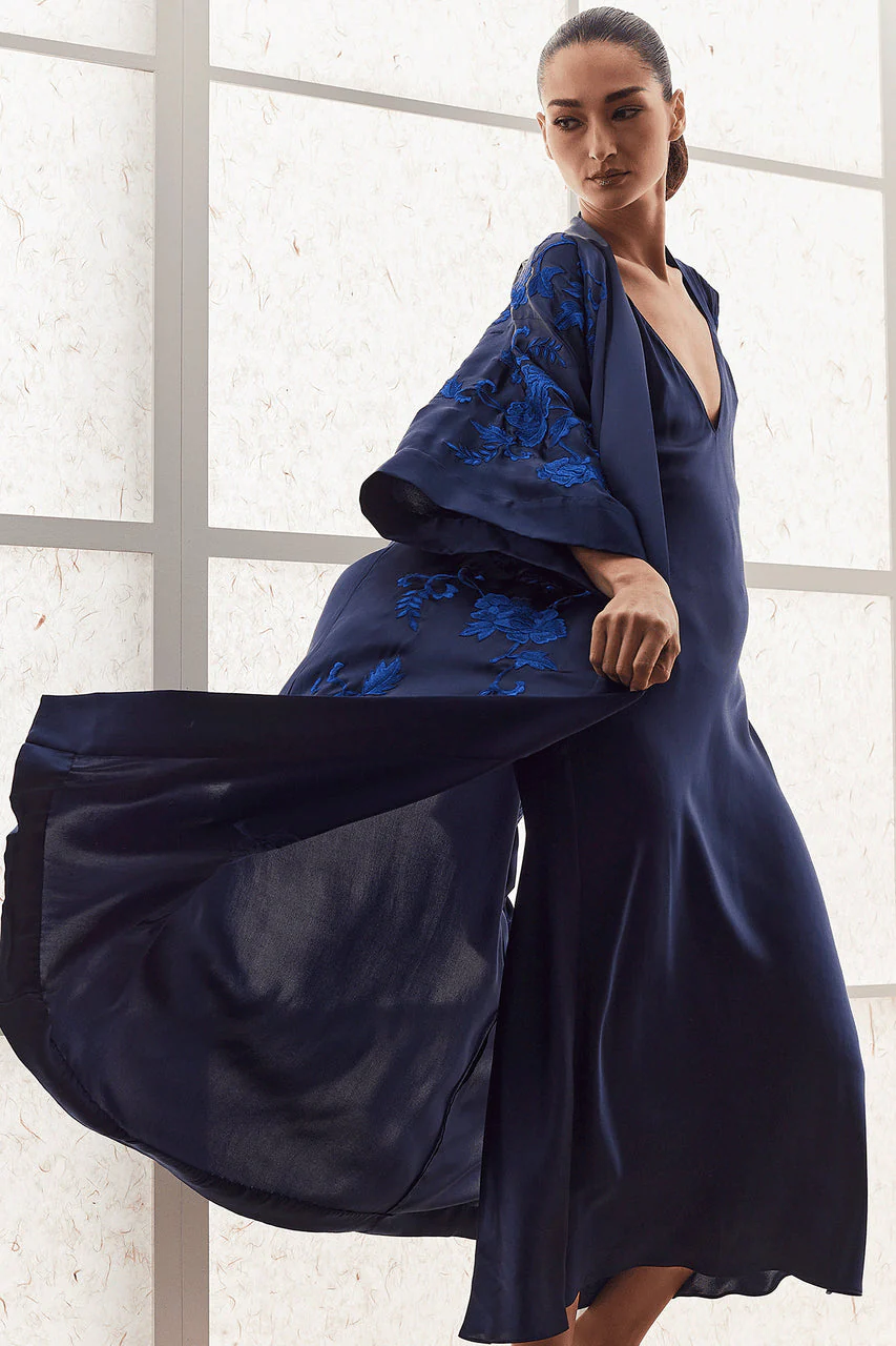Couture Malaga Embroidered Silk Robe - Image 2