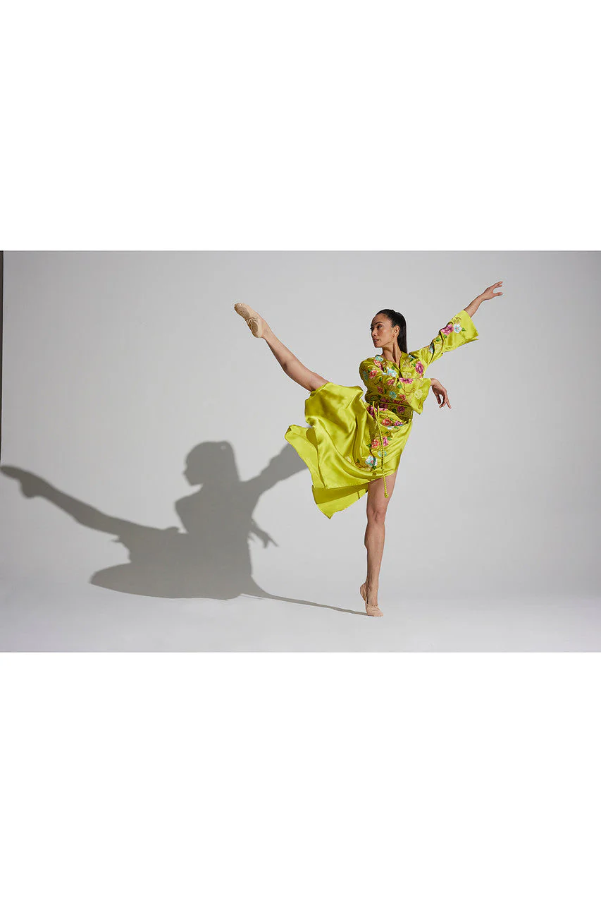 Couture Saito Embroidery Caftan - Image 3