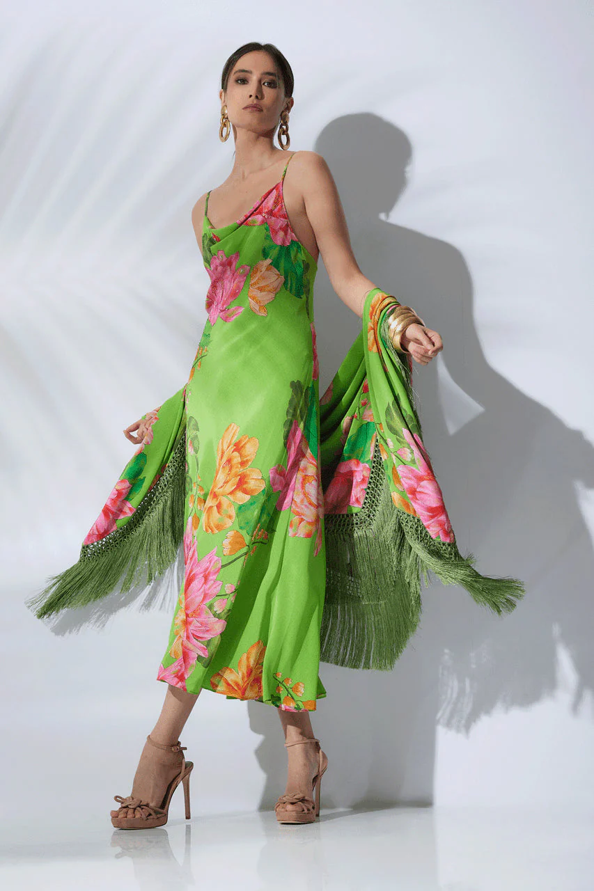 Hanabi Fringe Silk Shawl - Image 4