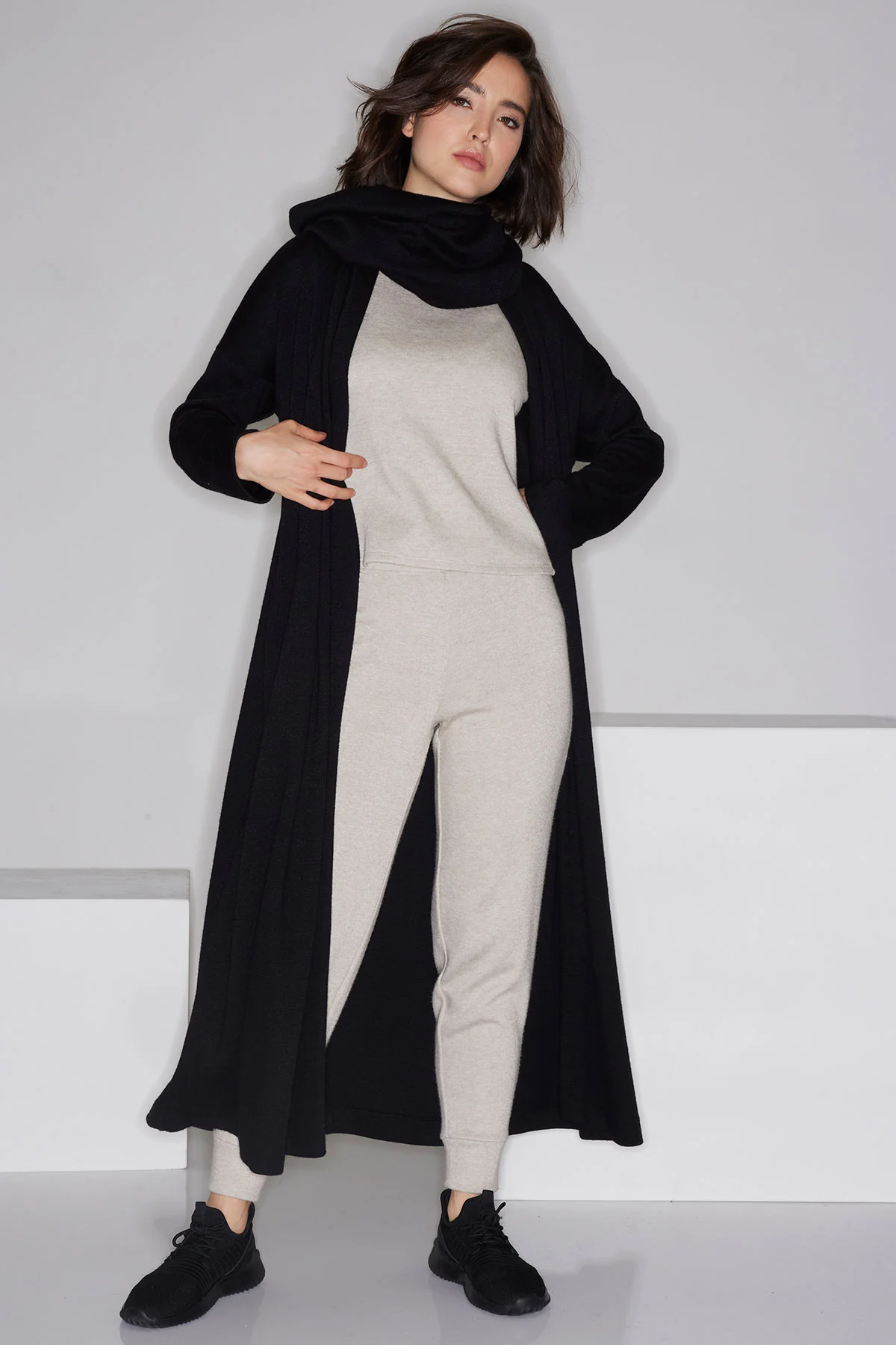 Himalaya Sweater Knit Snood - Image 5