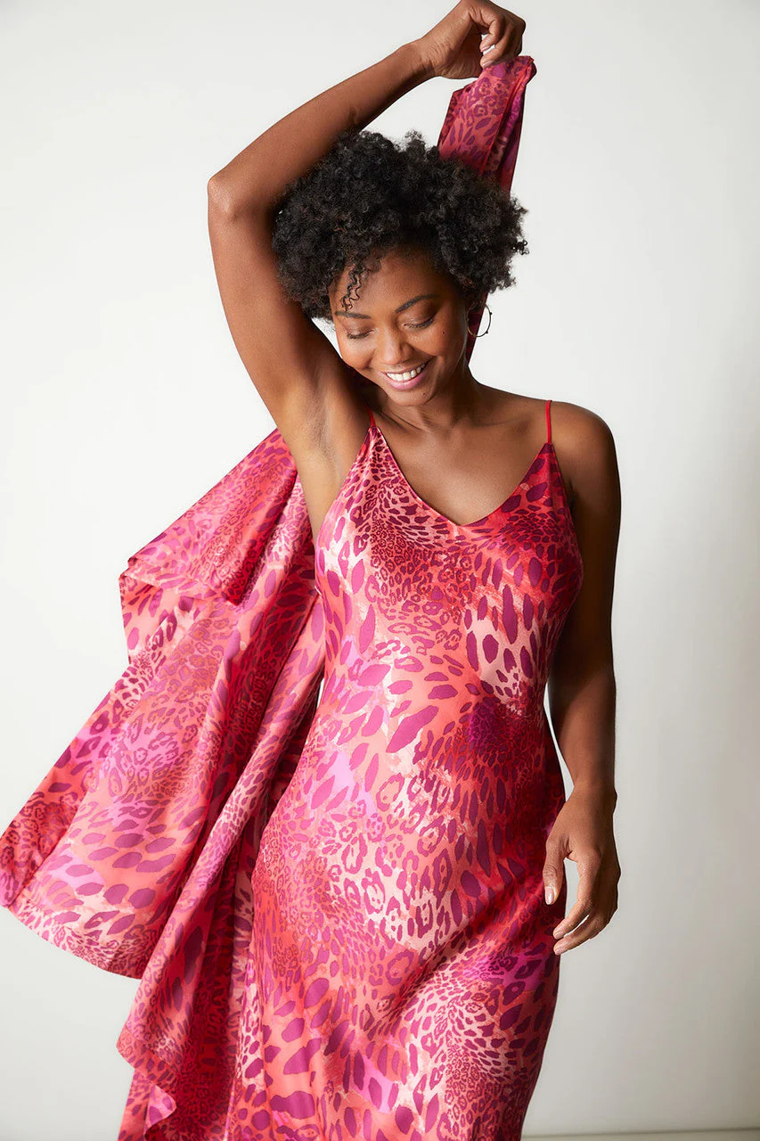 Jaguar Gown - Image 7
