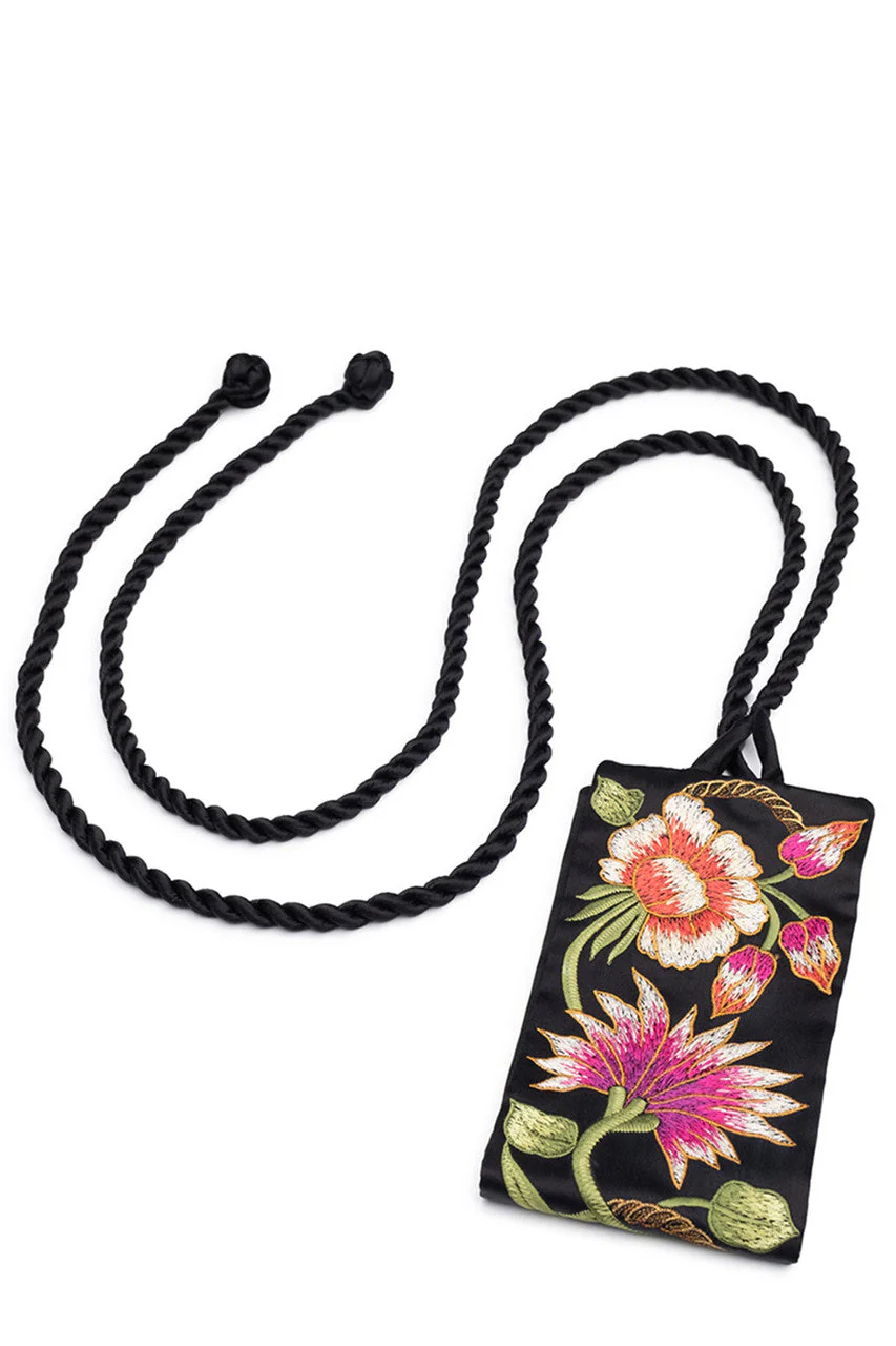 Kamakura Embroidery Belt - Image 2