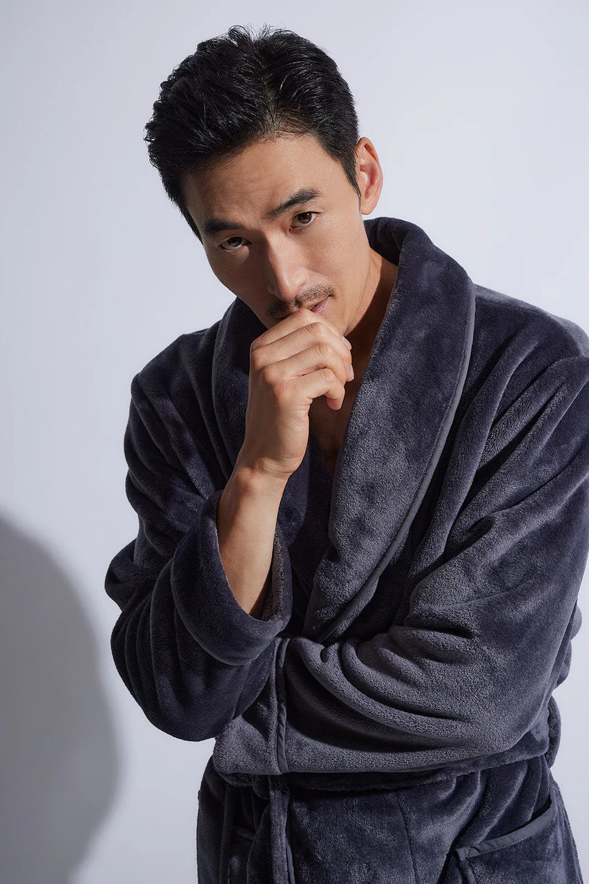 Kinhin Cozy Fleece Piped Collar Robe - Image 8