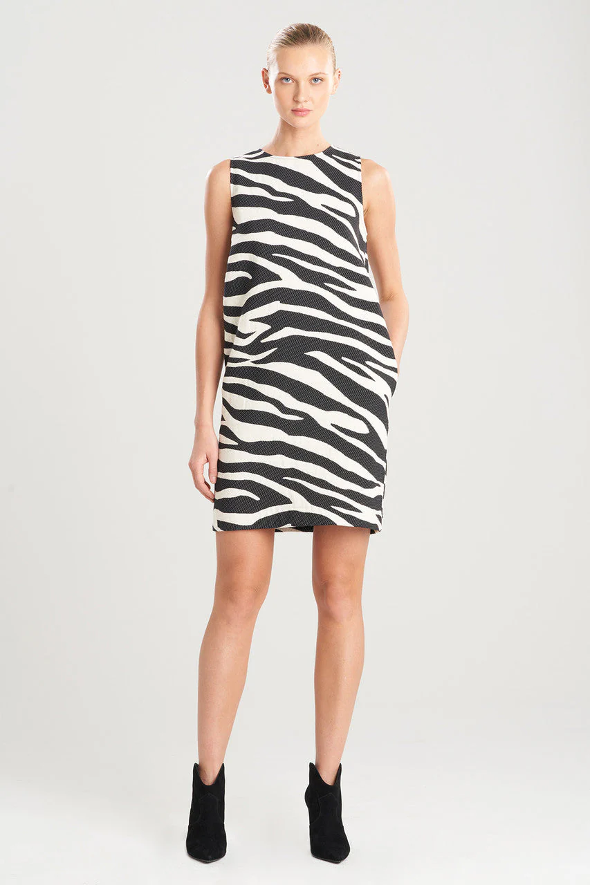 Leo Jacquard Dress - Image 3