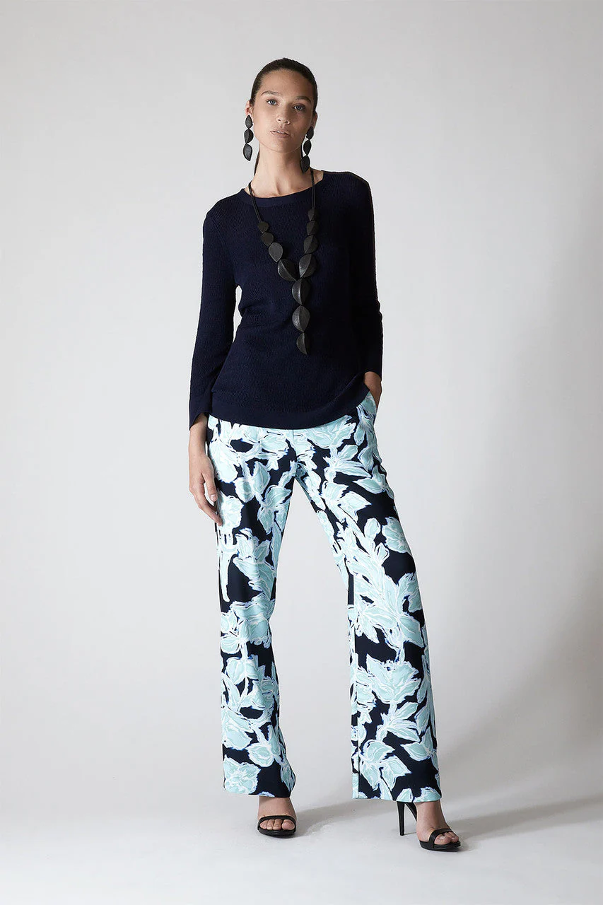 Light Weight Knit 3/4 Sleeve Top - Image 4