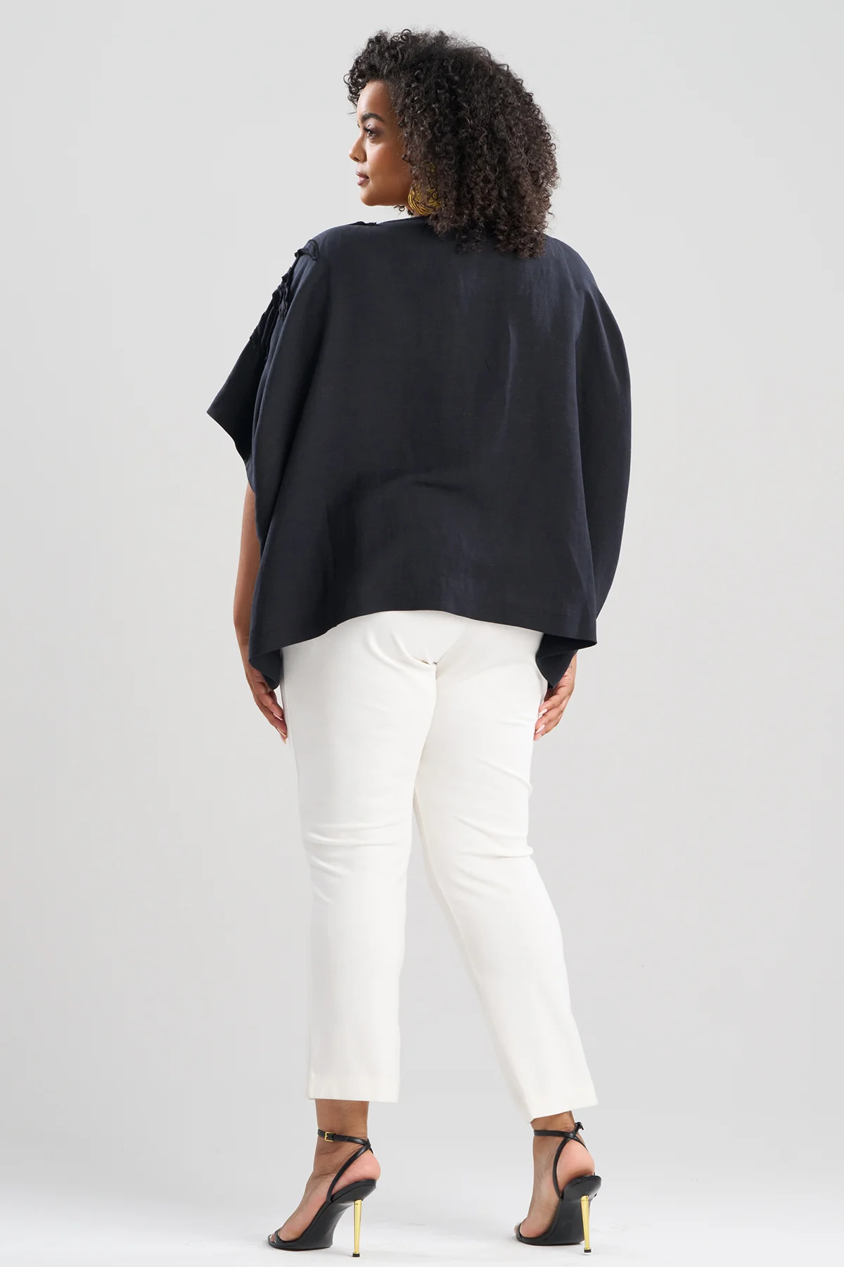 Light Weight Linen Embroidered Caftan Top - Image 4
