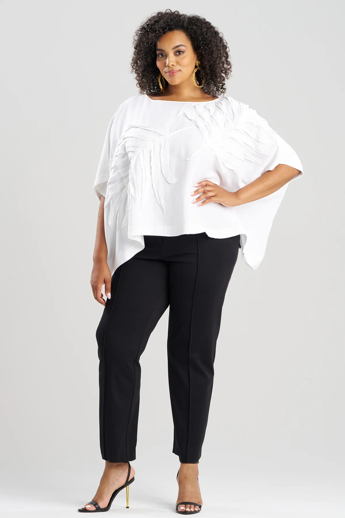 Light Weight Linen Embroidered Caftan Top - Image 4