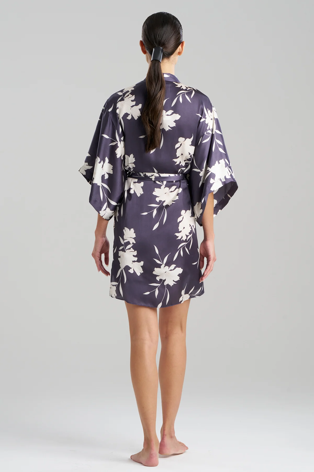 Lily Printed Satin Icon Wrap - Image 2
