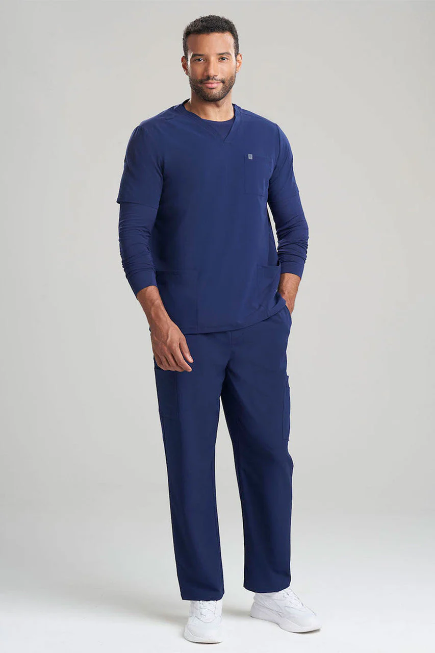 Men's 3-Pocket V-Neck Scrub Top - Image 2