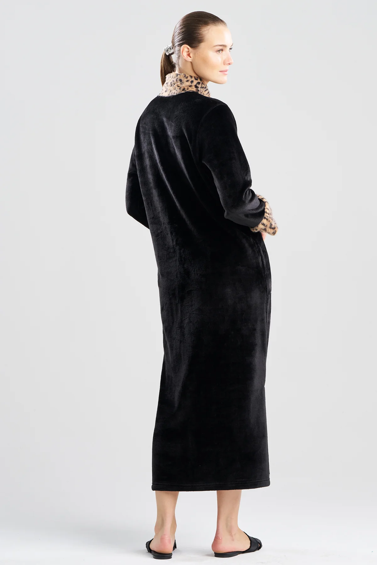 Plush Lynx Mandarin Zip Lounger - Image 2
