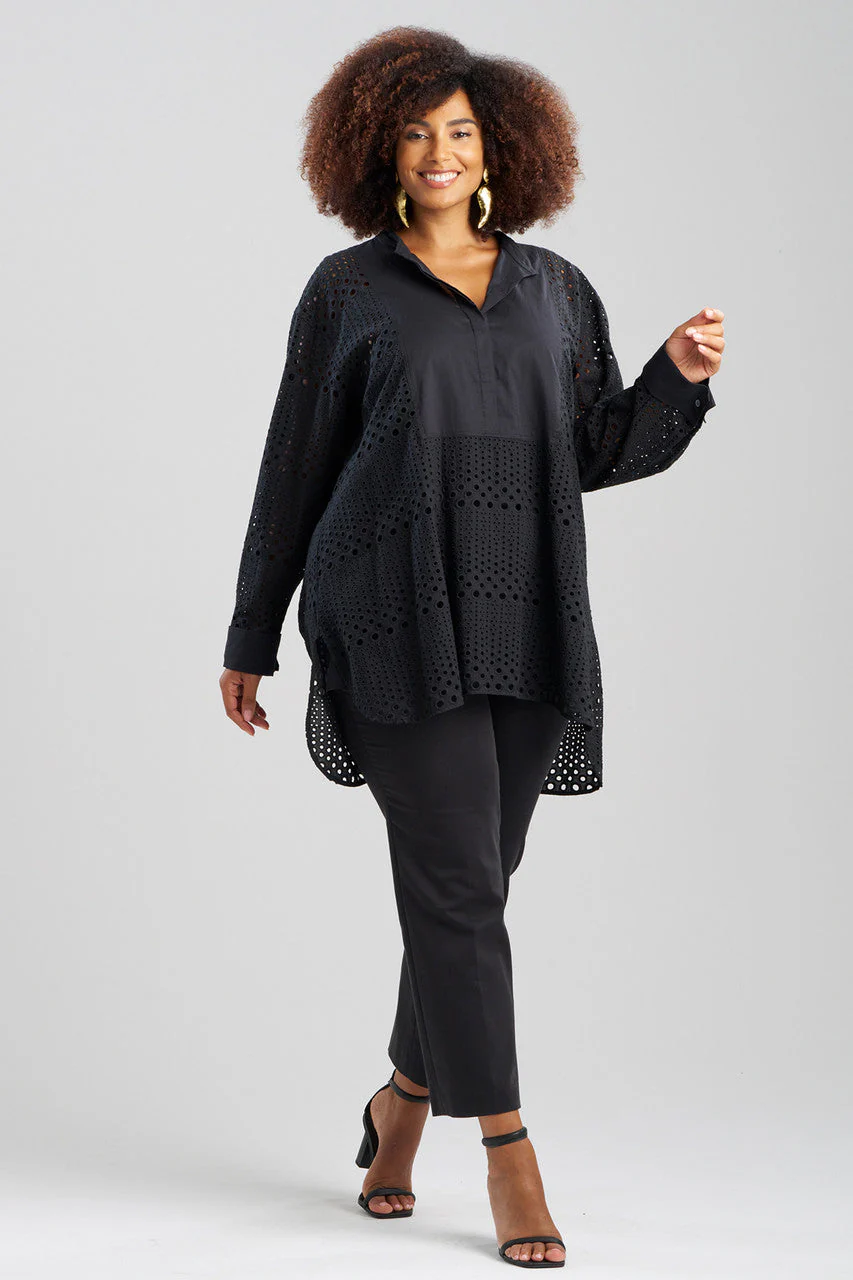 Round Eyelet Oversized Tuxedo Shirt - Image 4