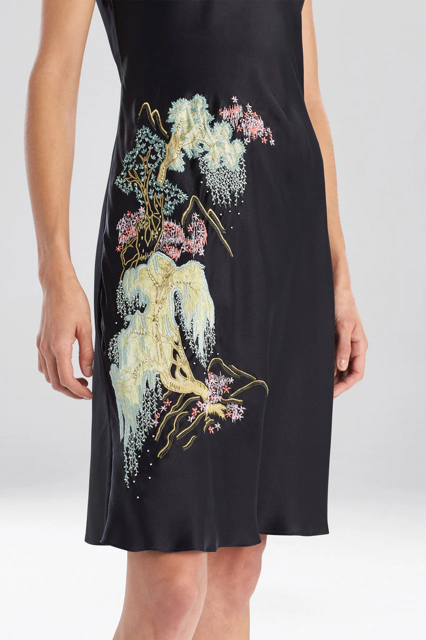Sansui Embroidered Silk Chemise - Image 4