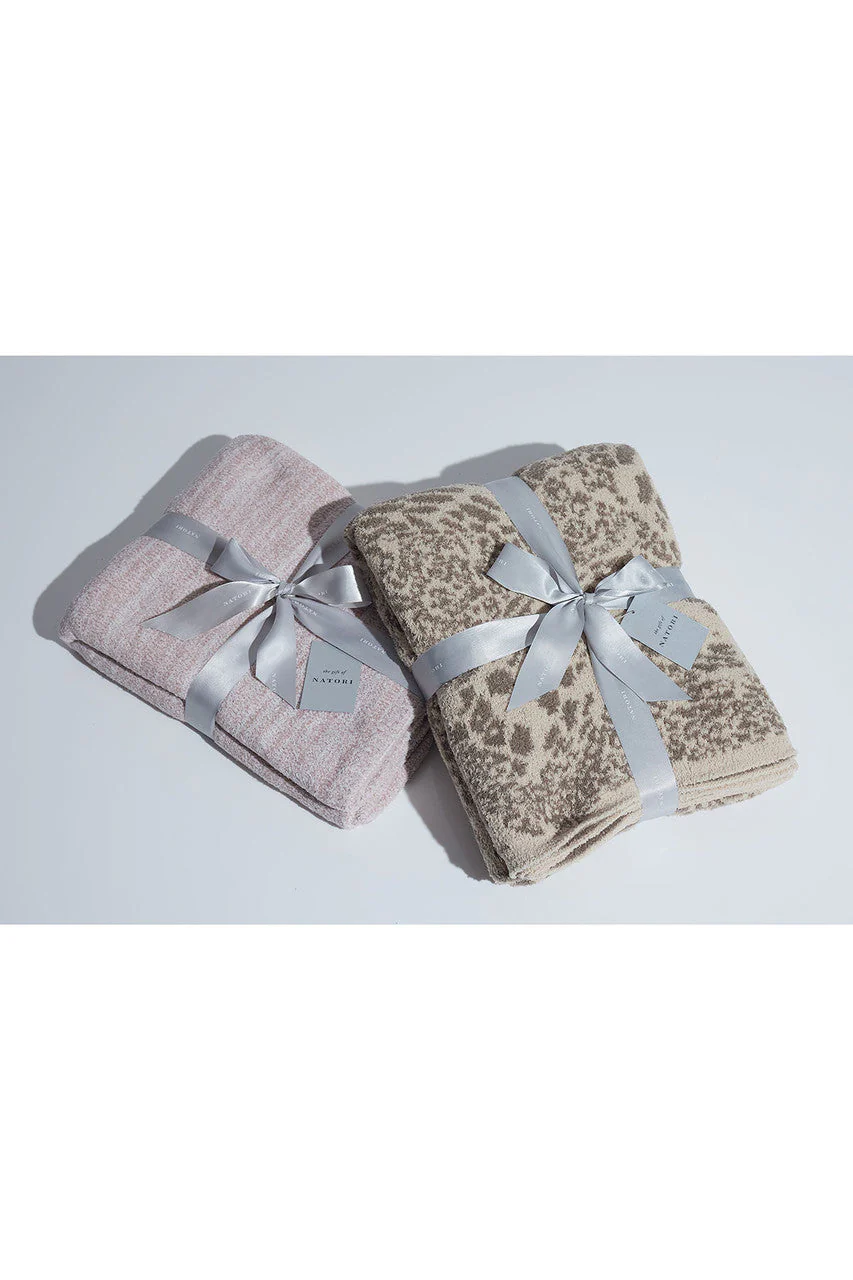 Serenity Jacquard Blanket - Image 2