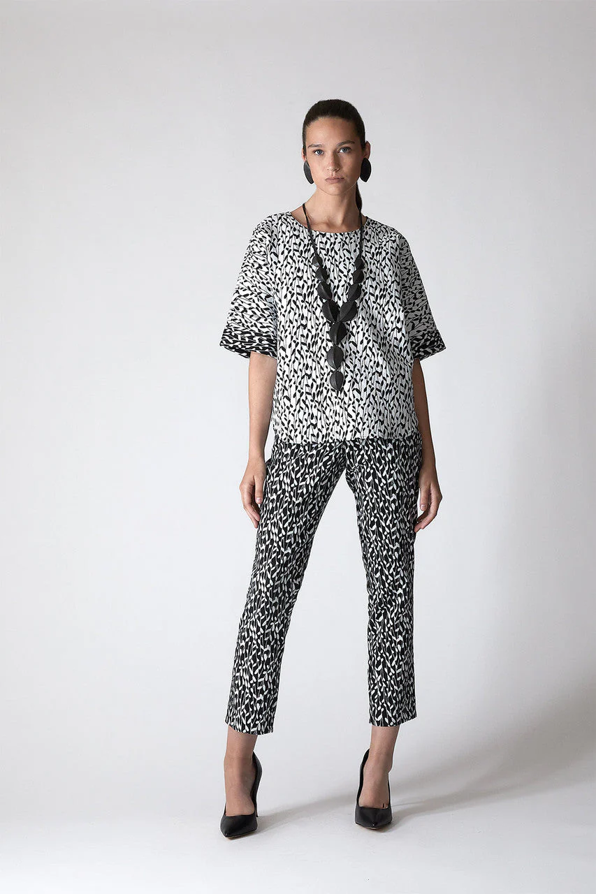Stencil Vine Jacquard Ankle Pants - Image 5
