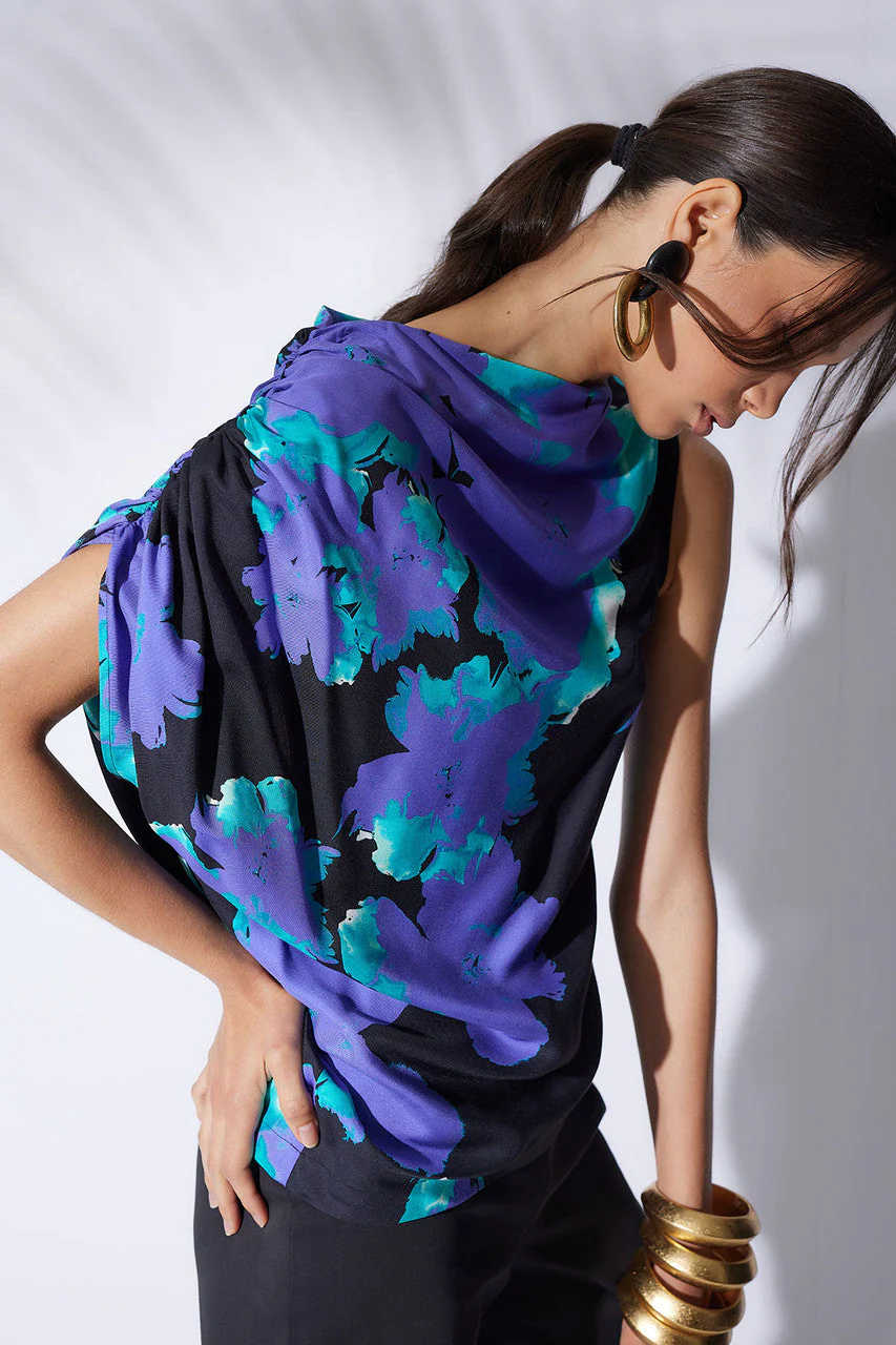 Taichou Cotton Silk Sleeveless Drape Top - Image 2