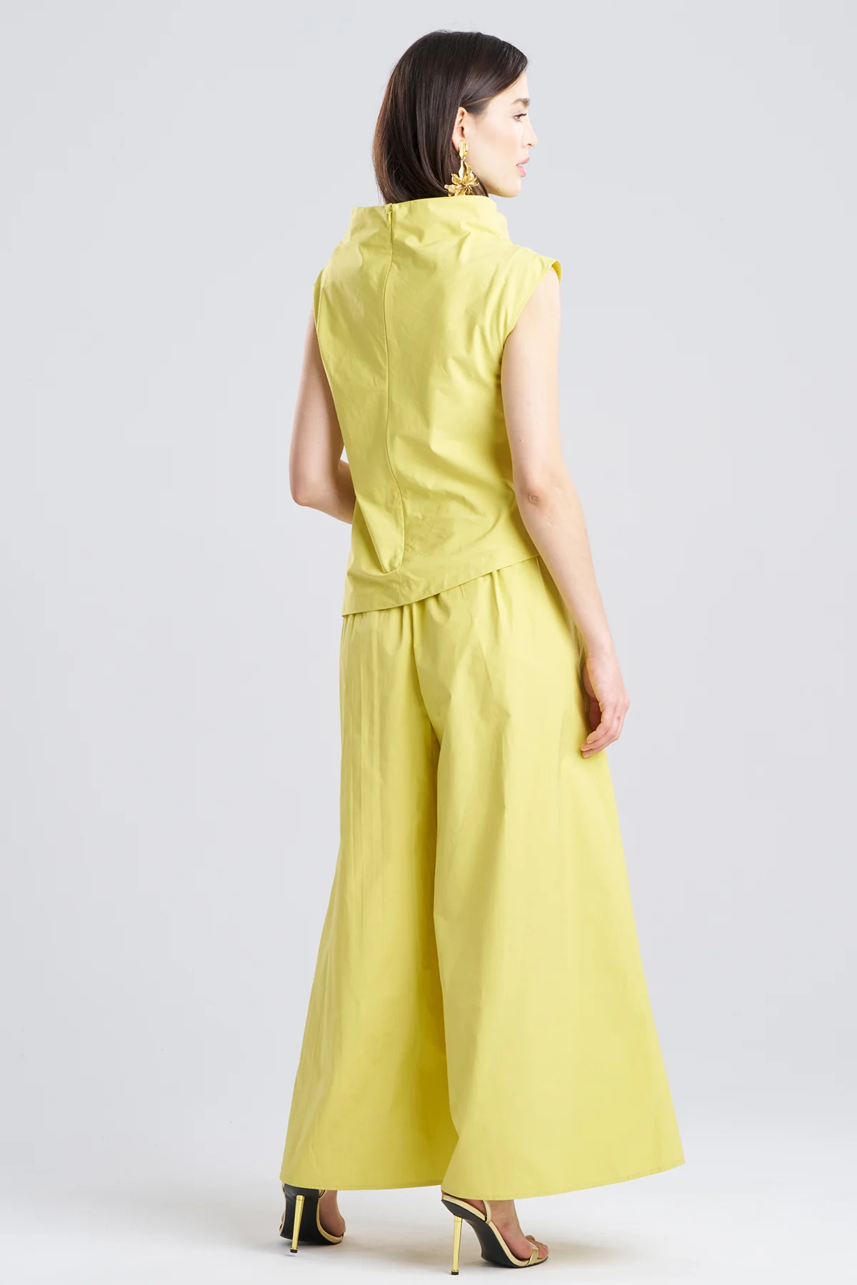 Tech Cotton Taffeta Asymmetric Funnel Neck Top - Image 3