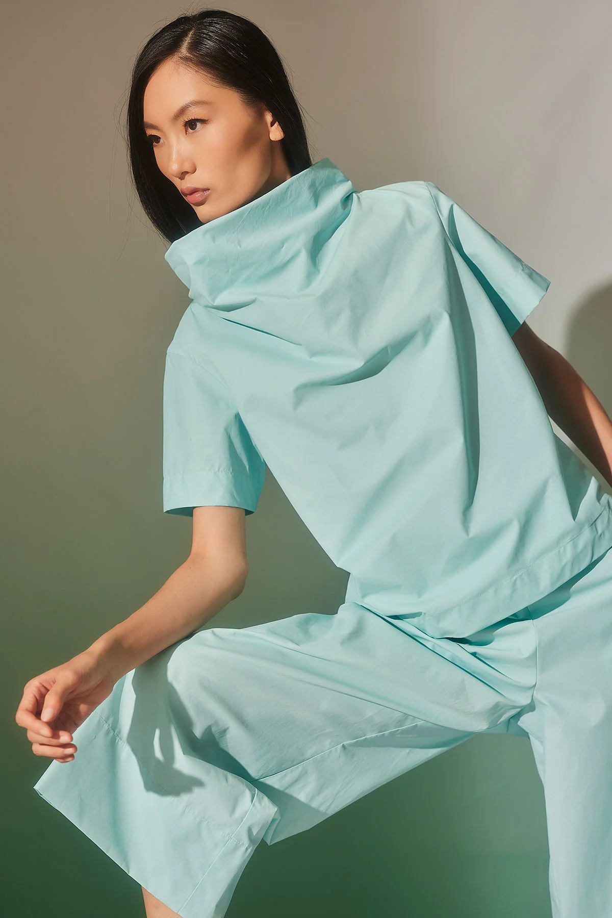 Techno Poplin Cropped Pants - Image 4
