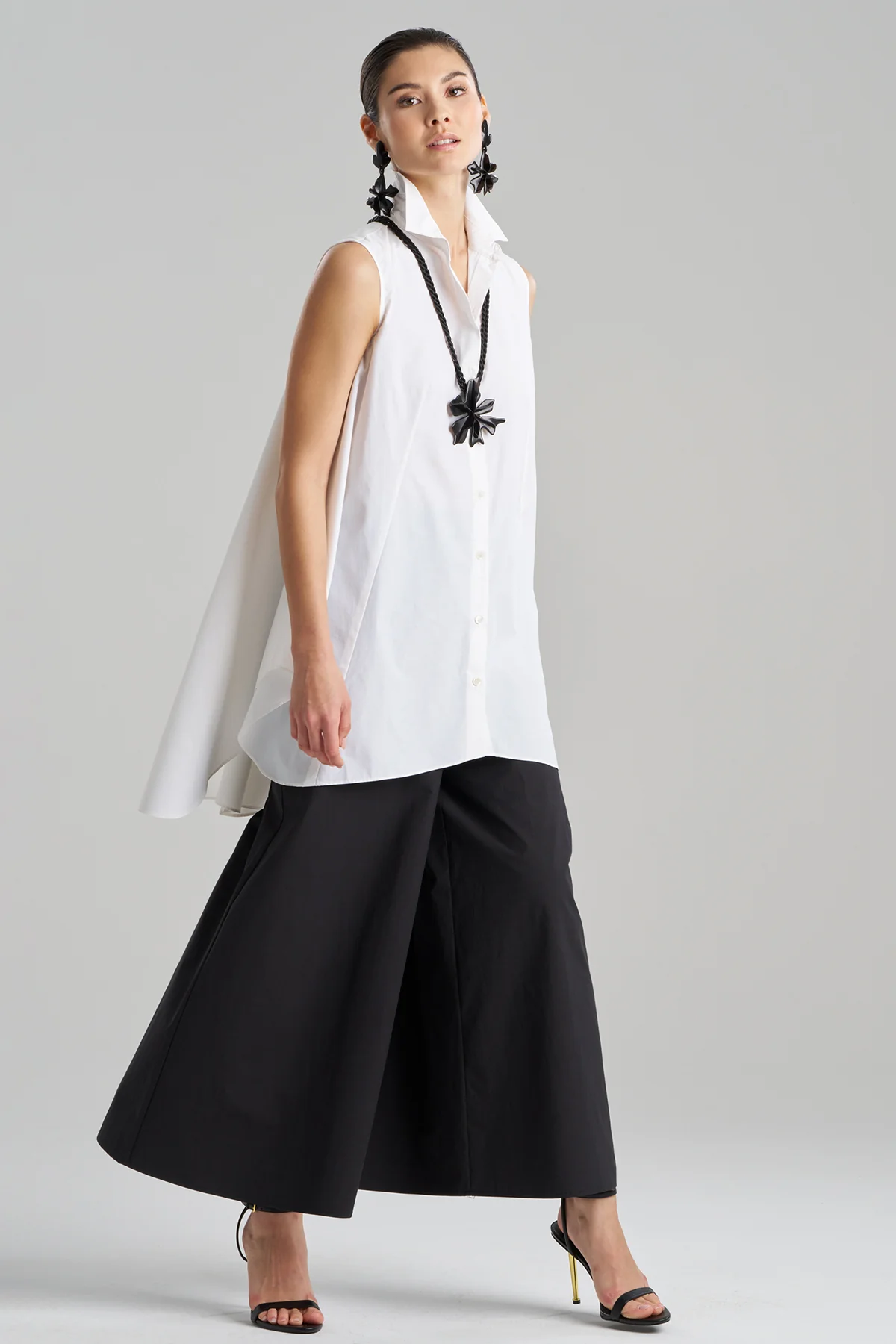 Techno Poplin Sleeveless Trapeze Tunic