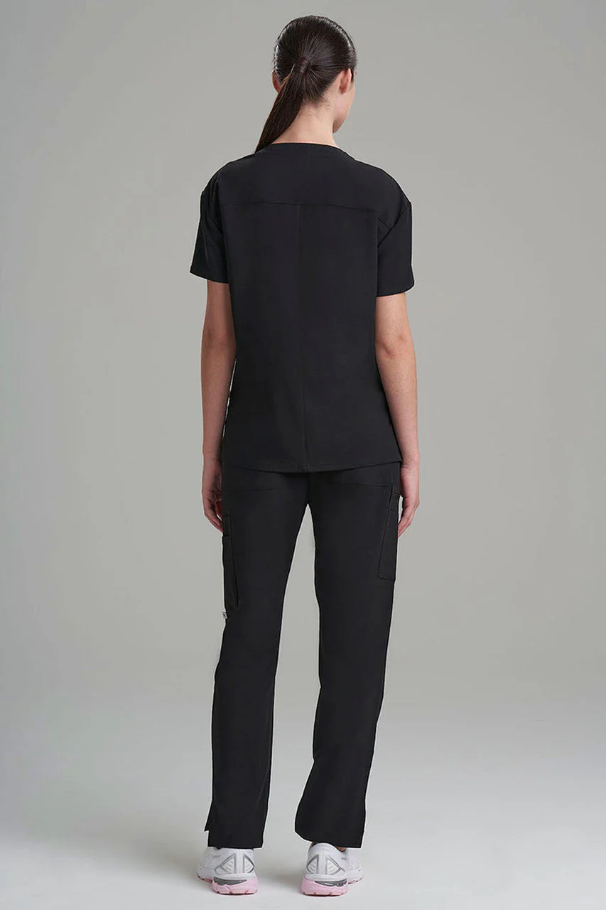 Women's 3-Pocket V-Neck Scrub Top - Image 4